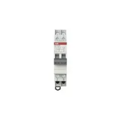 Модульный переключатель ABB E214-16-202 два переключающих контакта 16A (I-0-II) 1 модуль 2CCA703030R0001