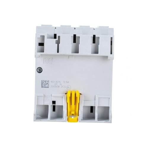 УЗО ABB FH204 AC-40/0,03 4-х полюсное тип AC 40A 30mA 4 модуля (ВДТ) 2CSF204004R1400